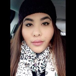 Meet your Posher, Lillian