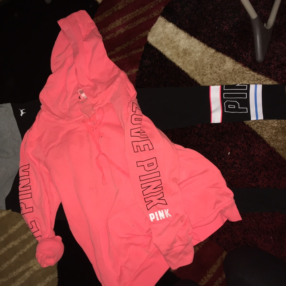 Victoria secrets set! Brand new tags still on!