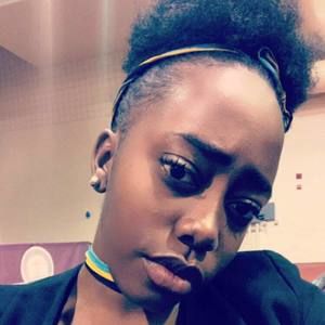 Meet your Posher, Abigail