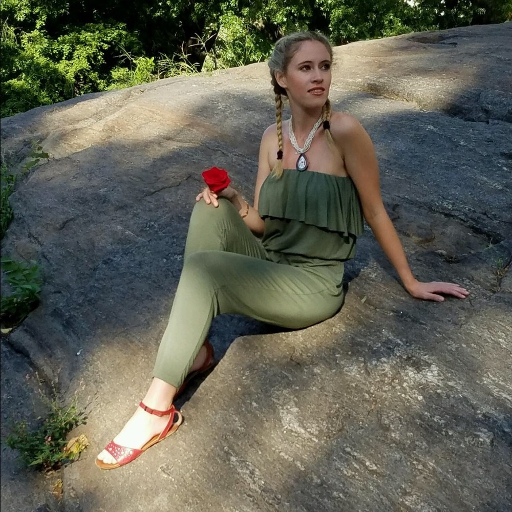 Meet your Posher, Anise