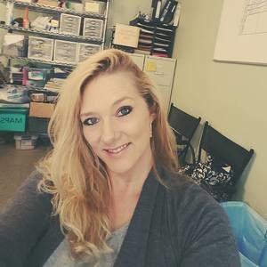 Meet your Posher, Jennifer