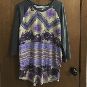 Very sought after pattern Lularoe Randy!