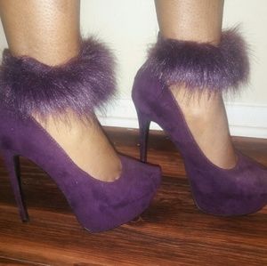 Purple Pumps