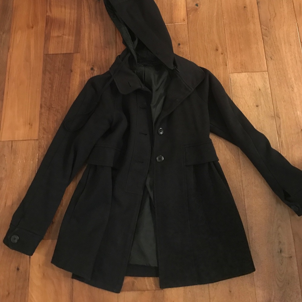 Hooded jacket