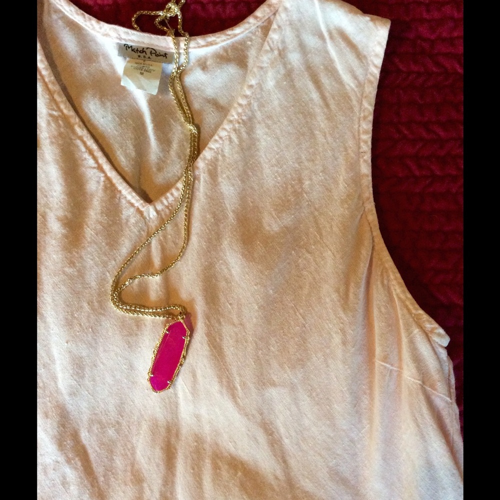 🌸Match Point Sleeveless Vneck Tank🌸