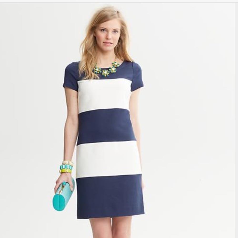 🌸🌺Banana Republic sheath dress