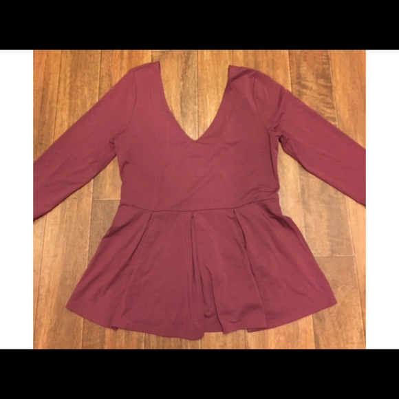 Victoria's Secret Tops - Victoria's Secret Peplum Top
