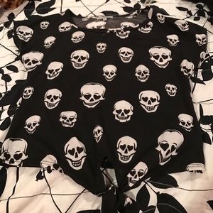 Skull shirt