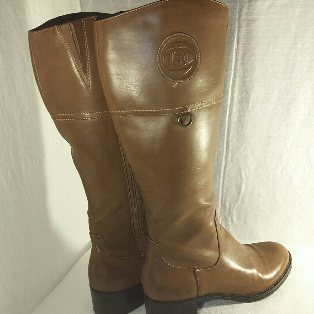 SOLD***Etienne Aigner Chasity Riding Boots!