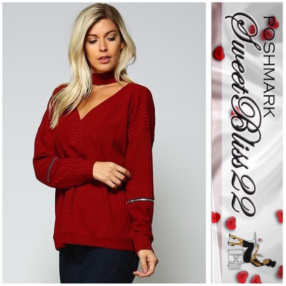 💄Wine Zippered Top💄 - Picture 3 of 4