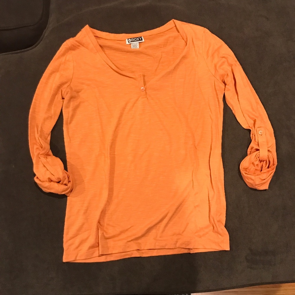 Roxy Tee