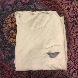 Butterfly pocket t shirt 💕
