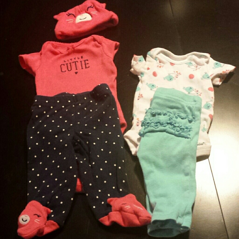 Newborn outfits