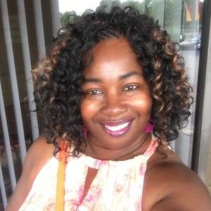 Meet your Posher, Exie