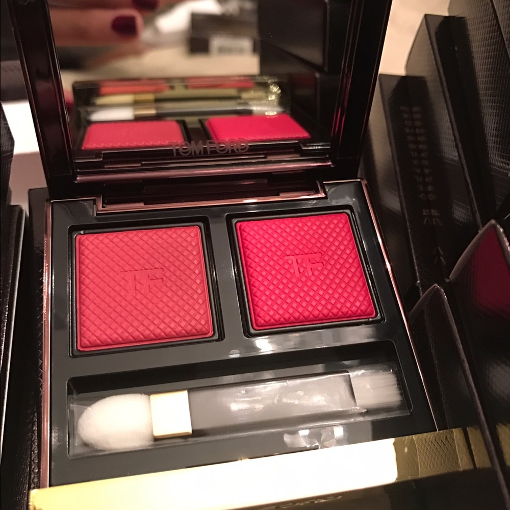 TOM FORD SPRING 2017 POSESSION LIP SCULPTER