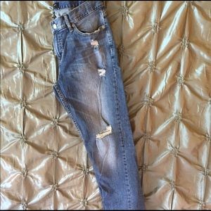 Banana Republic distressed boyfriend Jean
