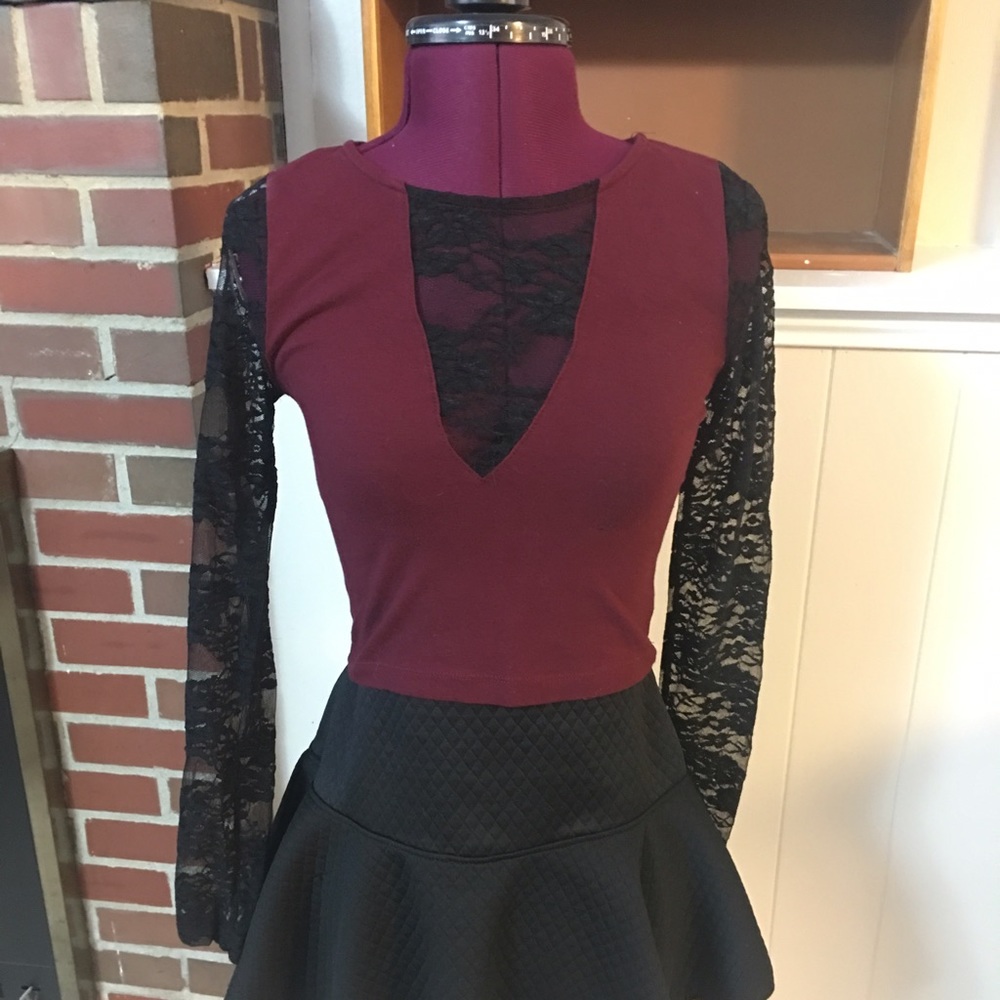Long sleeve crop top