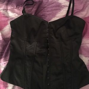 H & M corset