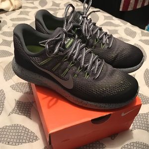 Women's Nike Lunarglide 8 running shoe. BRAND NEW