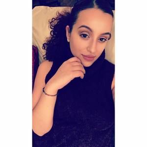 Meet your Posher, Konstantina