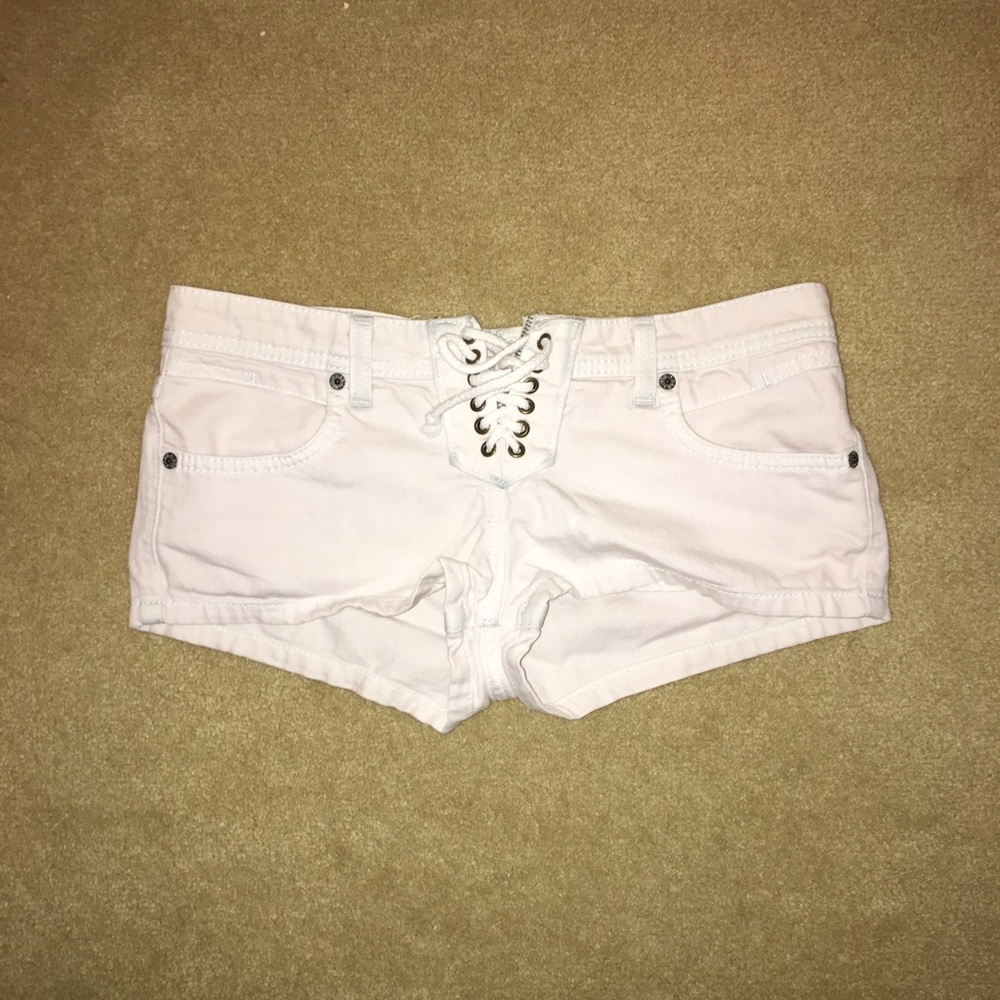 Carmar white denim shorts