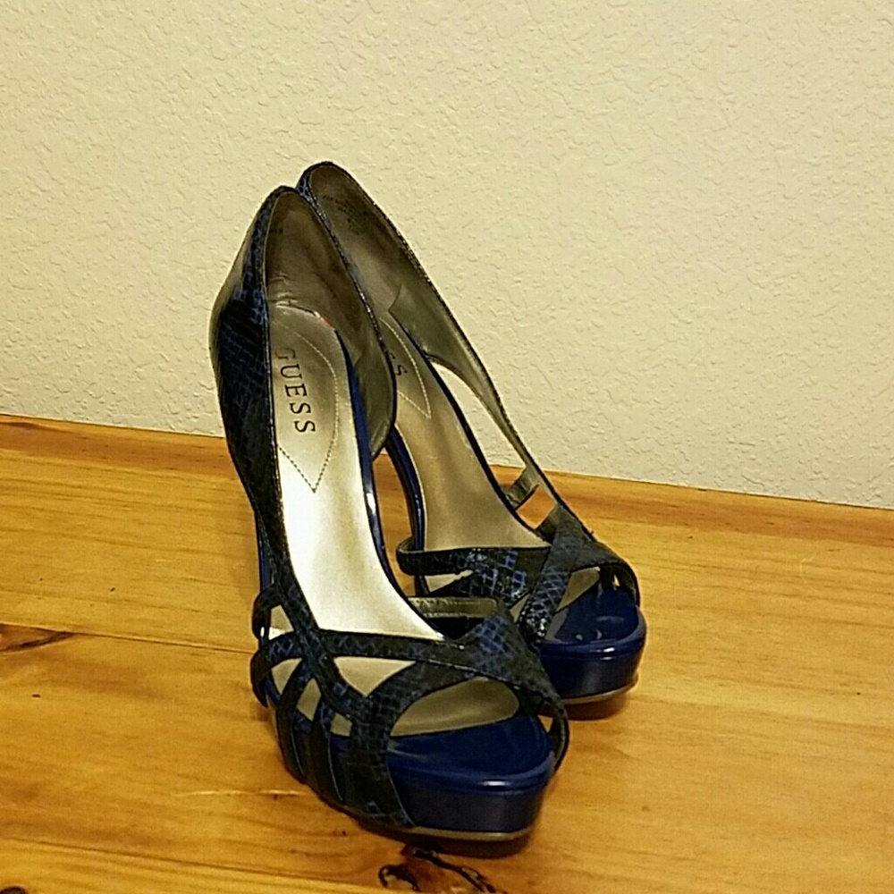 Pre-owned heels
