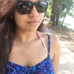 Meet your Posher, Heather