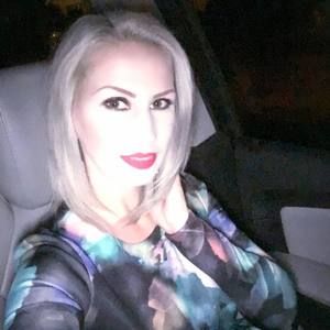 Meet your Posher, Madalina