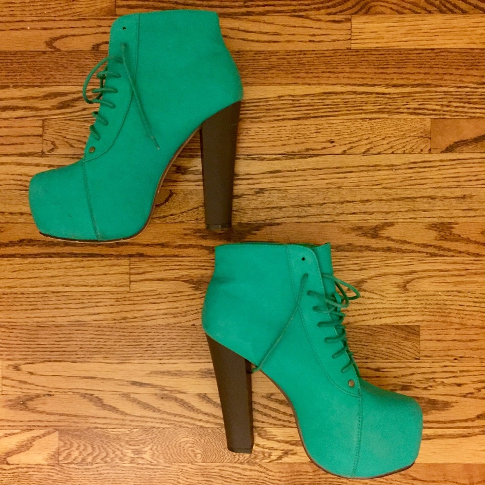 Fun Turquoise 5.5" Platform Booties