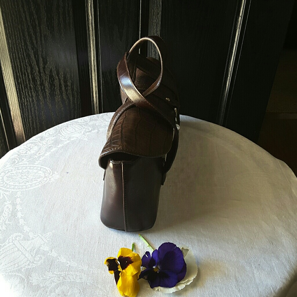 Handbag - Picture 3 of 3