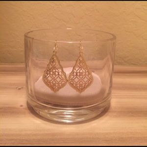 KENDRA SCOTT Rose Gold with Gold Earrings