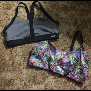 2 sports bras GUC