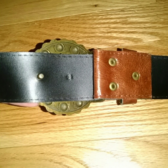 Brown Belt with Decorative Buckle - Picture 3 of 4