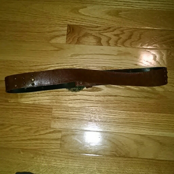 Brown Belt with Decorative Buckle - Picture 4 of 4