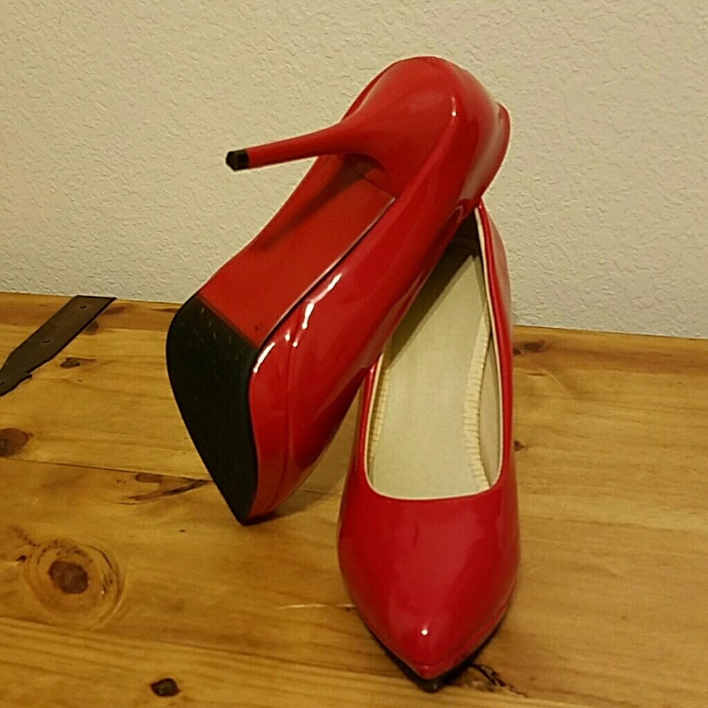 Costume heels