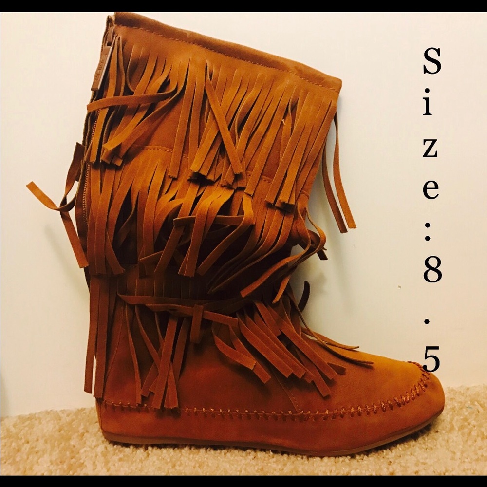 Brown suede fringe boot with CELLPHONE POCKET