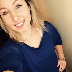 Meet your Posher, Michaela