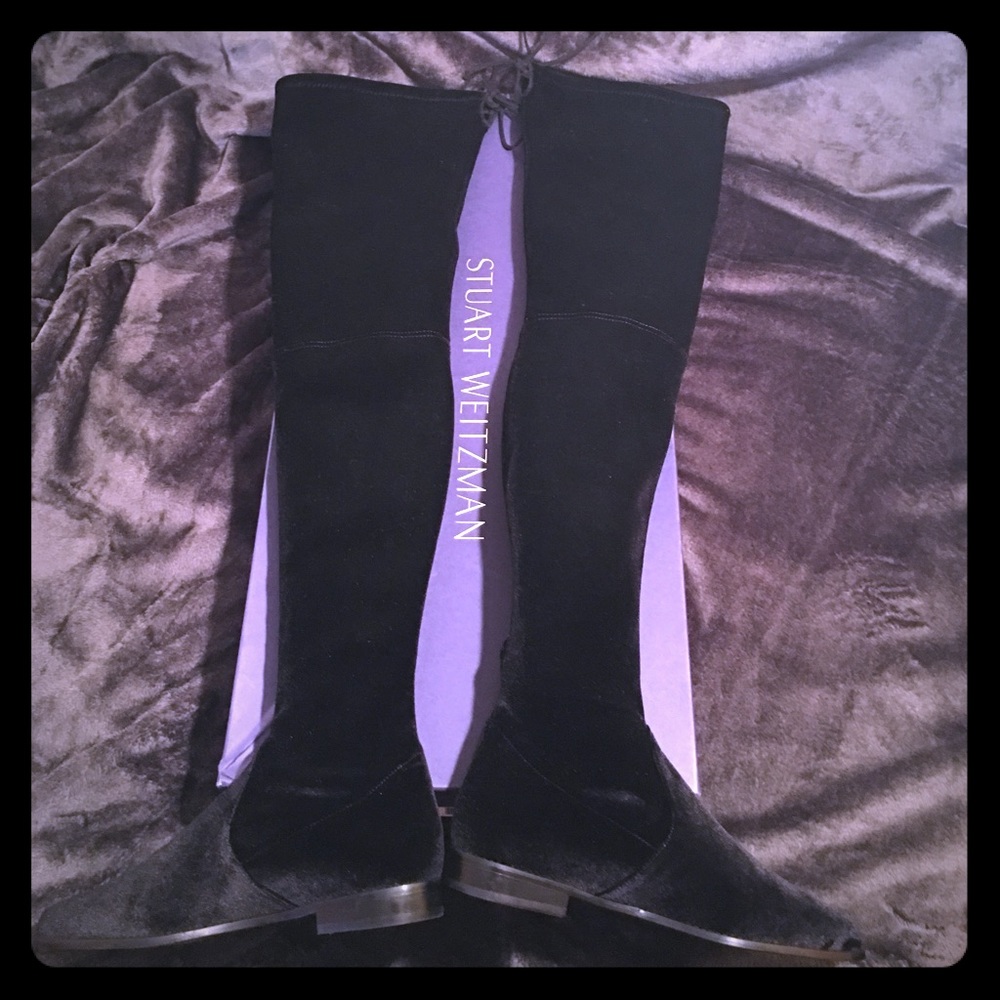 ❌❌SOLD❌❌Stuart W. Leggy Lady Velvet Thigh Hi boots