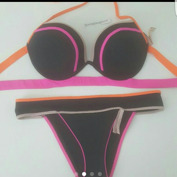 Victoria secrets 36D medium bikini bundle nwt