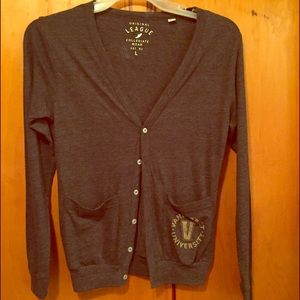 Grey lightweight Vanderbilt cardigan