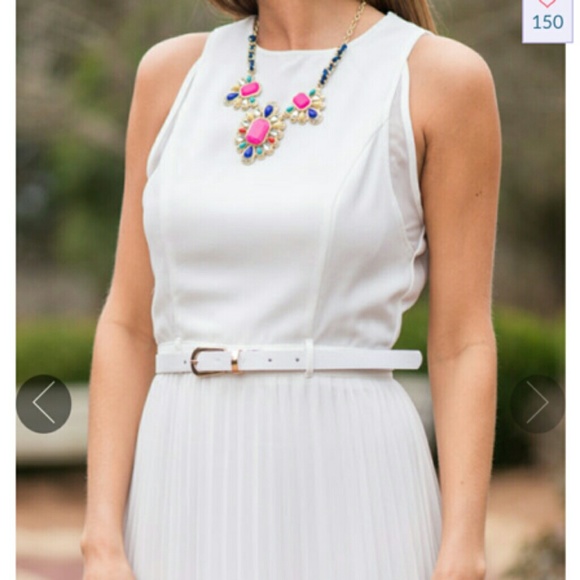 NWT White Maxi Dress - Picture 3 of 4