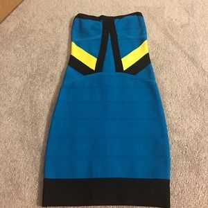 Bebe dress