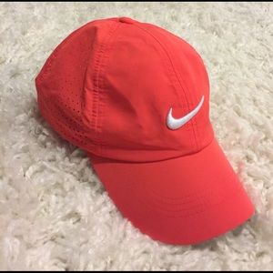 Nike Golf Dri-fit hat
