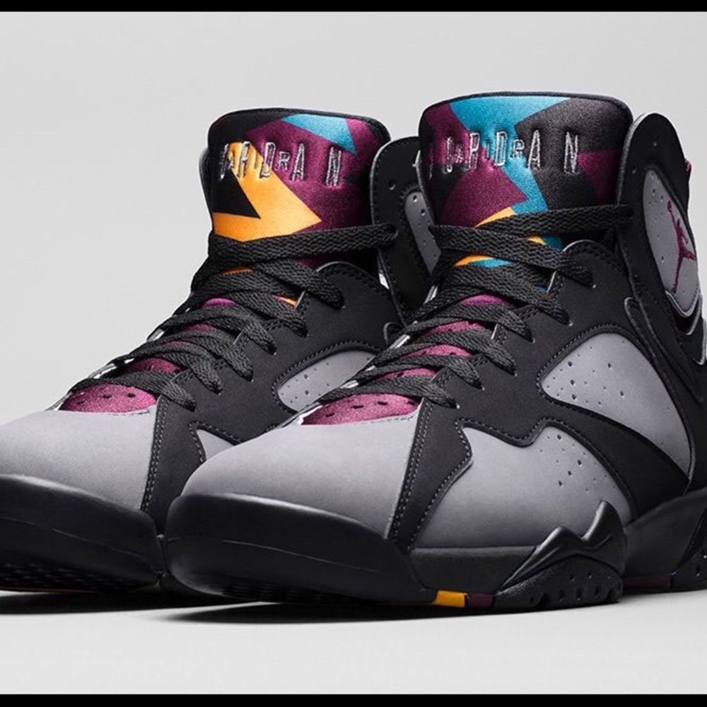 Jordan Bordeaux 7s size 4.5 kids