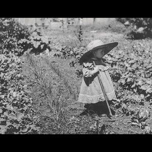 Meet your Posher, Christy