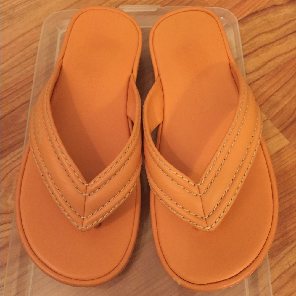 Louis Vuitton Leather Flip Flops
