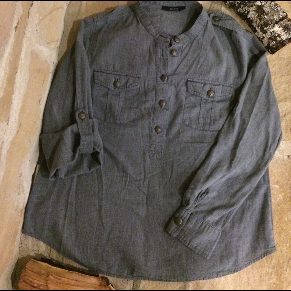 a.n.a. Top Size Medium