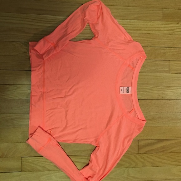 VS Pink cropped top - Picture 1 of 1