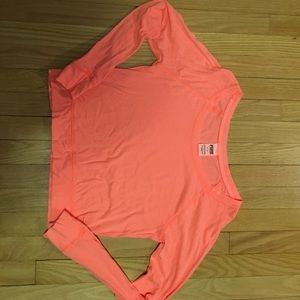 VS Pink cropped top