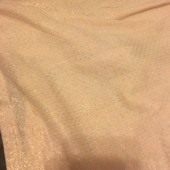 Pink tank top - Picture 2 of 3